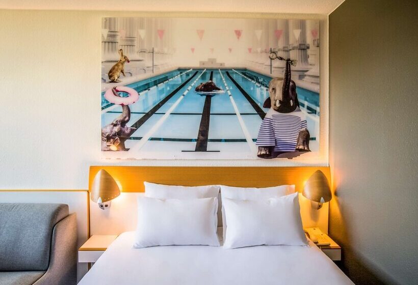 Номер Классика Двуспальная Кровать, Novotel Paris Creteil Le Lac