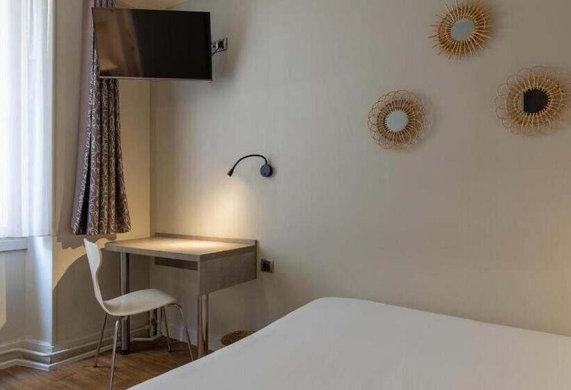 غرفة قياسية فردية, 1924 Hôtel