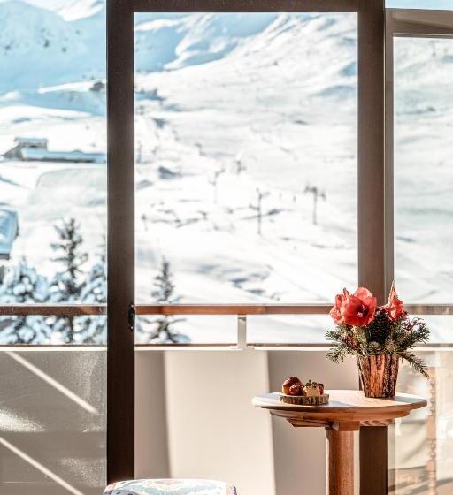 Люкс с Балконом, Alpes Hôtel Du Pralong