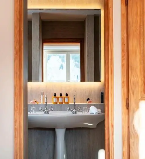 اتاق پرستیژ, Alpes Hôtel Du Pralong