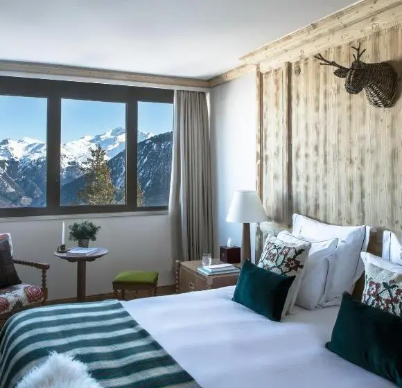 اتاق سوپریور با چشم‌انداز کوهستان, Alpes Hôtel Du Pralong