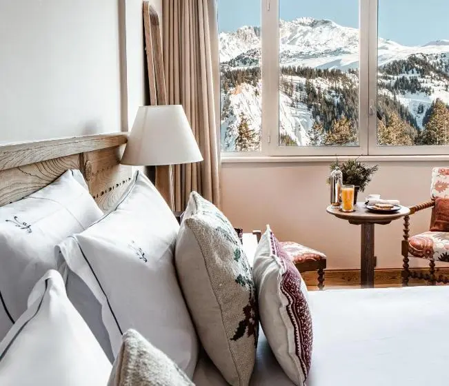 اتاق سوپریور با چشم‌انداز کوهستان, Alpes Hôtel Du Pralong