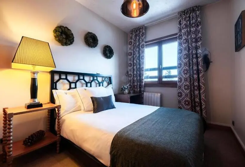 سوییت, Alpes Hôtel Du Pralong