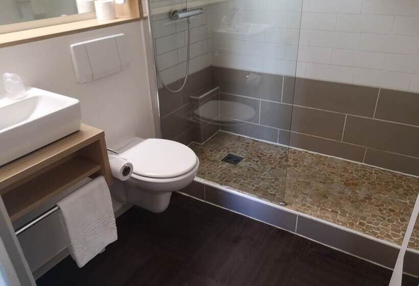 غرفة قياسية, Comfort Hotel Pithiviers