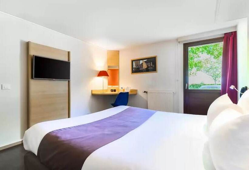 Номер Стандарт, Comfort Hotel Pithiviers