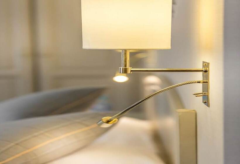 Классический Номер, Hôtel La Résidence Du Berry