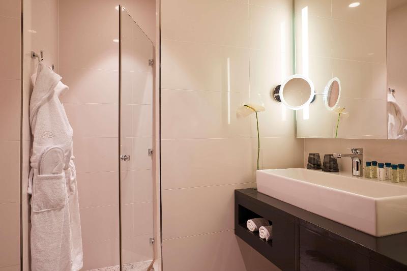 スタンダードシングルルーム, Hôtel Parc Saint Séverin Esprit De France