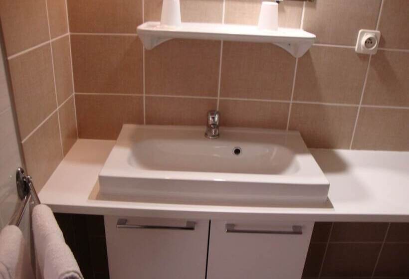 Cameră Standard Individuală, Hôtel Au Petit Languedoc