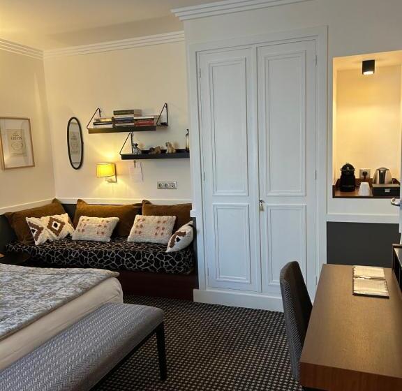 Апартаменты с 1 спальней, смежные, Hôtel Jardin Le Pasteur