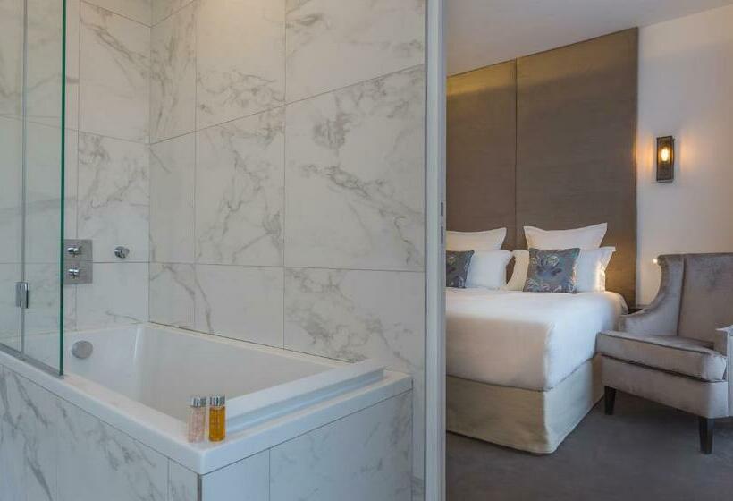 اتاق استاندارد با چشمانداز, Hôtel La Comtesse