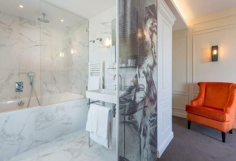 Junior Suite Royale, Hôtel La Comtesse