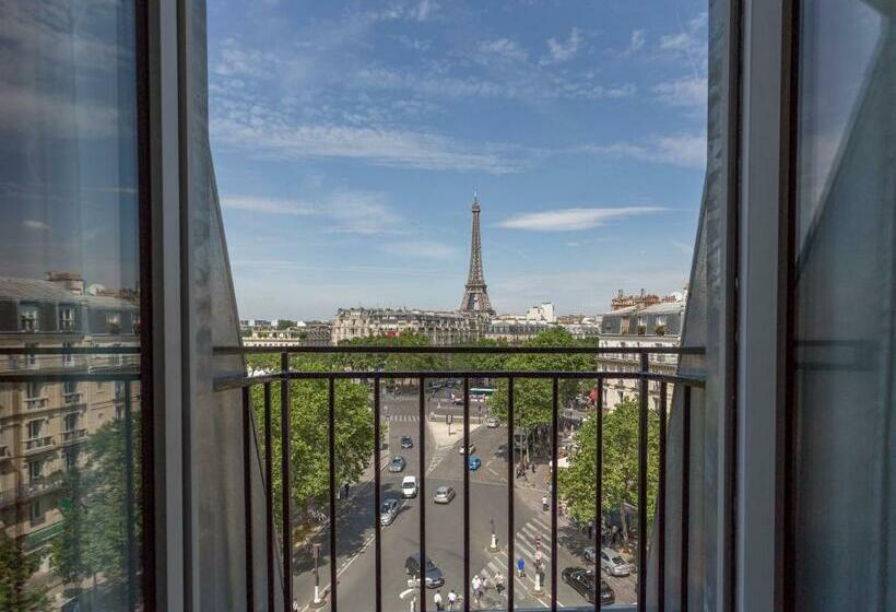 سوئیت جونیور رویال, Hôtel La Comtesse