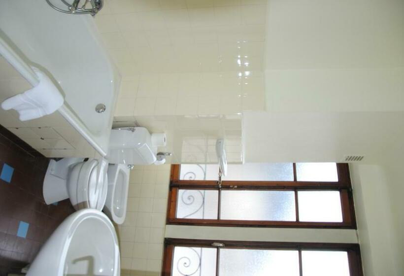 スタンダードルーム, Richemond