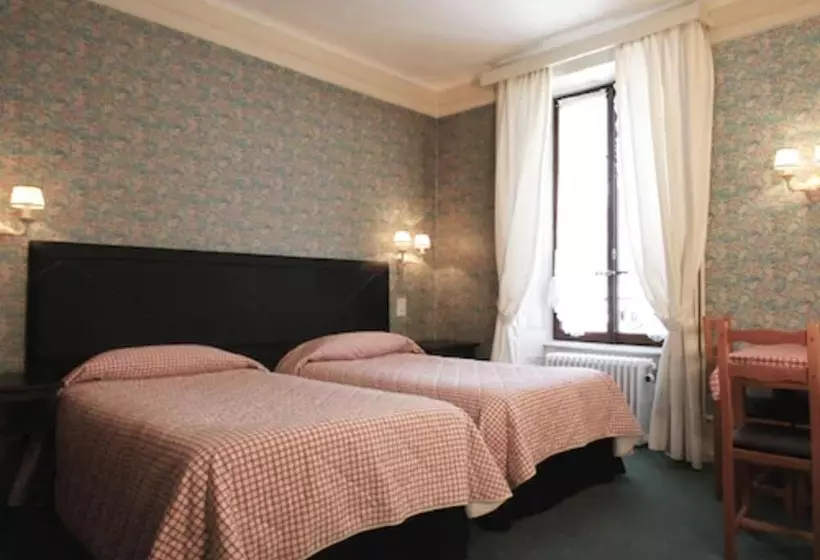 اتاق استاندارد سه نفره, Richemond