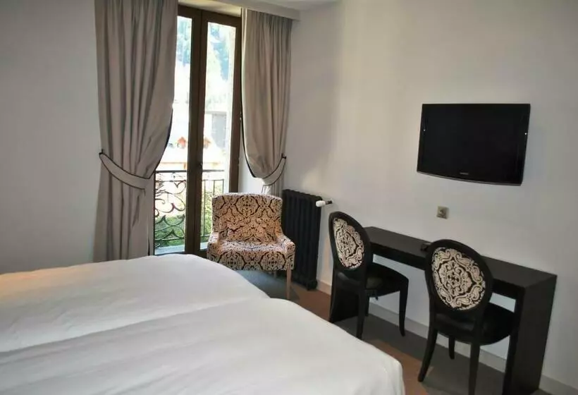 اتاق سوپریور با چشم‌انداز, Richemond