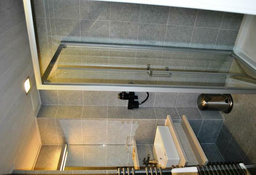 景色の見えるスーペリアルーム, Richemond