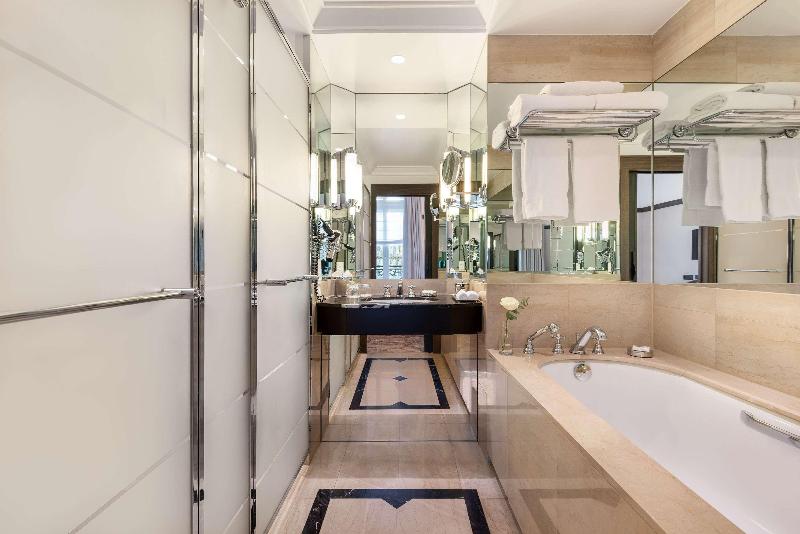 キングサイズベッドのジュニアスイート, Hyatt Paris Madeleine