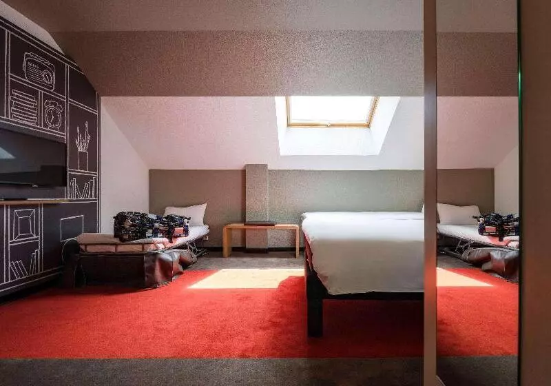 スタンダードルーム, Ibis Montargis