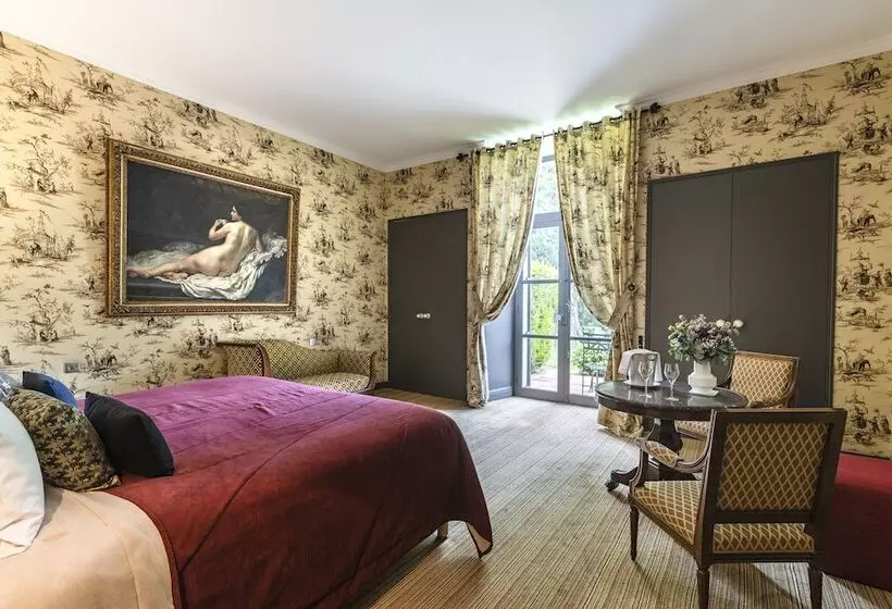 デラックススイート, La Chapelle Saint Martin