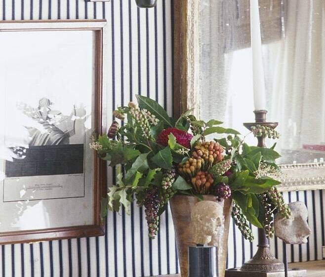 エクゼクティブルーム, Le Dokhan S Paris Arc De Triomphe, A Tribute Portfolio