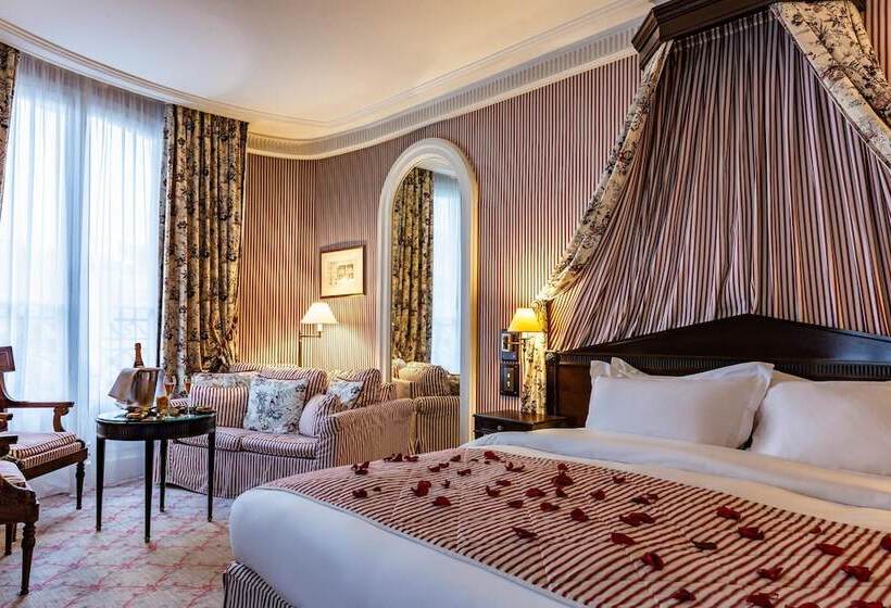 エクゼクティブルーム, Le Dokhan S Paris Arc De Triomphe, A Tribute Portfolio