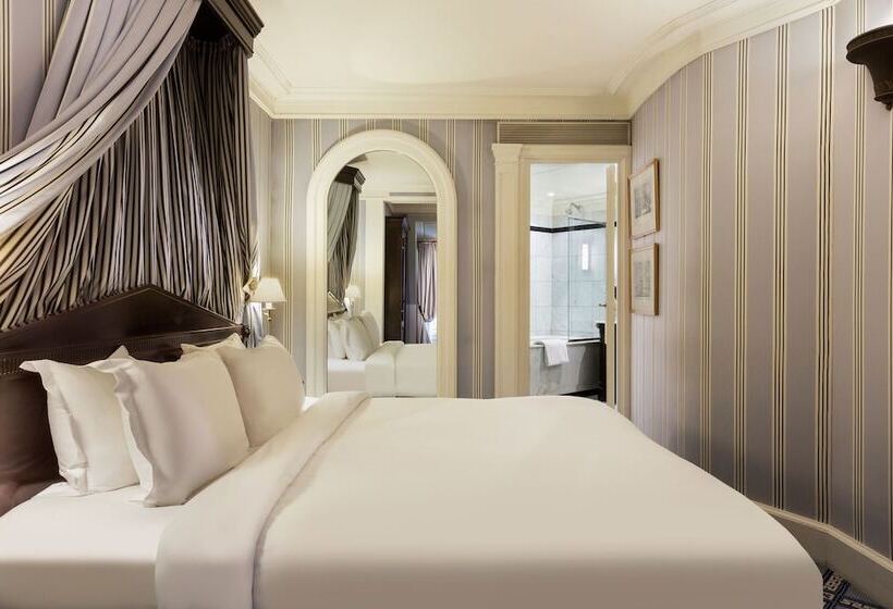 スイート, Le Dokhan S Paris Arc De Triomphe, A Tribute Portfolio