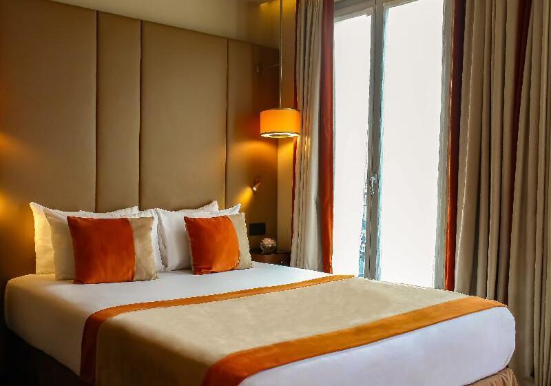 اتاق لوکس با تخت بزرگ, Le Metropolitan Paris Tour Eiffel, A Tribute Portfolio