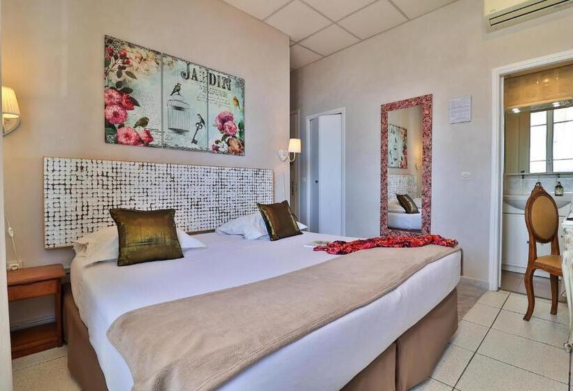 スタンダードシティビュールーム, Le Panoramic Boutique Hôtel