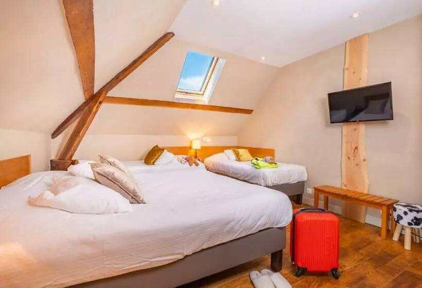 Standard Kolmen Hengen Huone, Le Relais Des Lacs Bourgogne Morvan