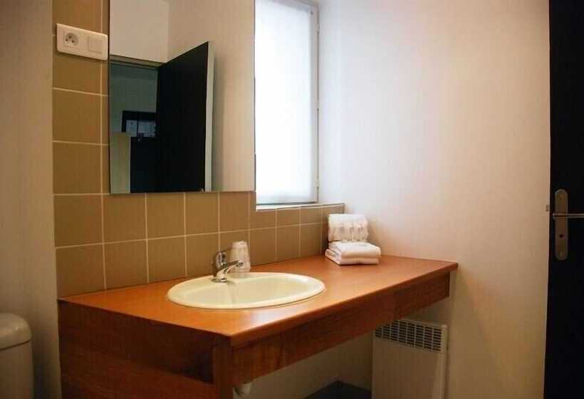 Номер Стандарт Трехместный, Le Relais Des Lacs Bourgogne Morvan