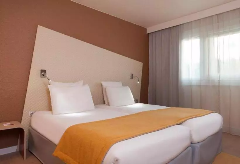 スタンダードルーム, Mercure Paris Le Bourget Aeroport