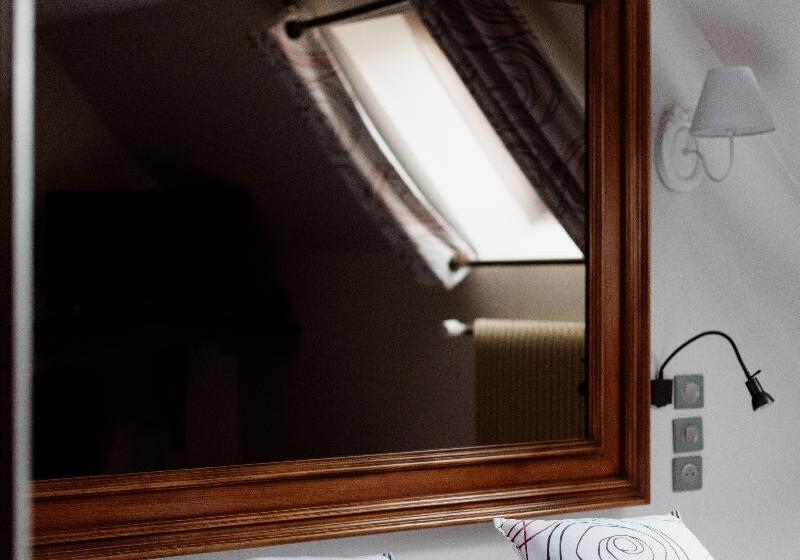 Номер Стандарт, Restaurant Relais De La Poste  Strasbourg Nord