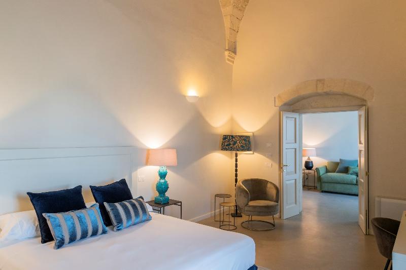 Номер Стандарт, Le Confidentiel Hôtel & Spa
