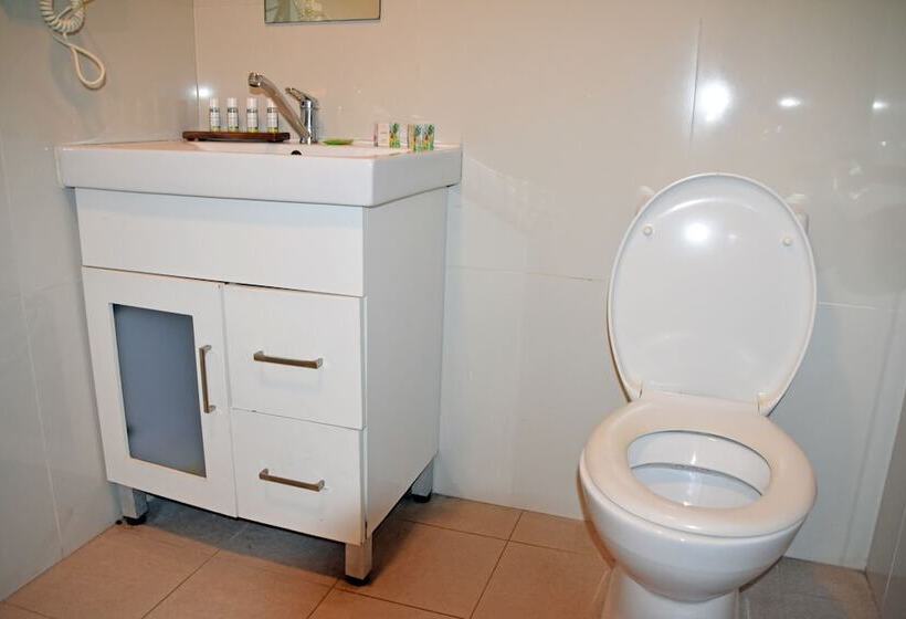 豪华房间, Grand Melanesian