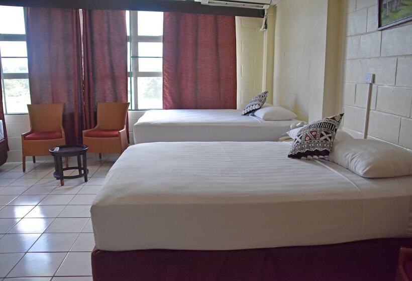 经济型三人房间, Grand Melanesian