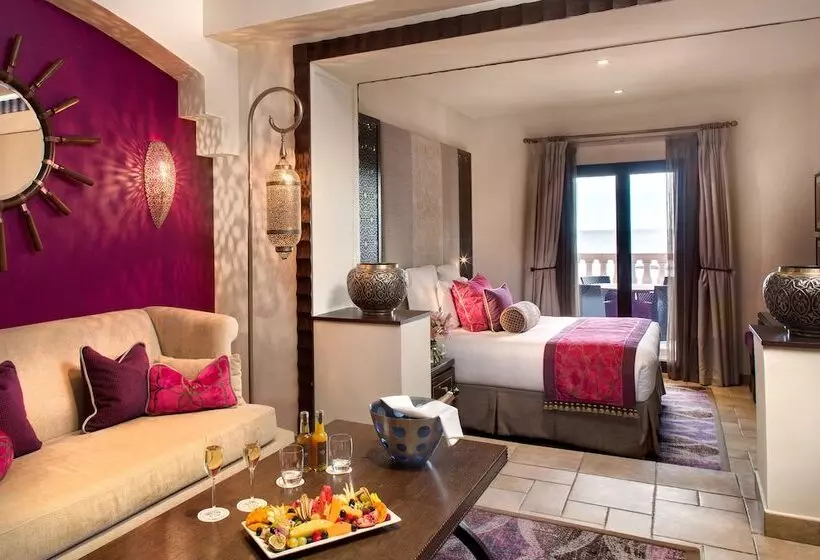 سوییت جونیور با چشم‌انداز دریا, Tiara Miramar Beach Hotel & Spa