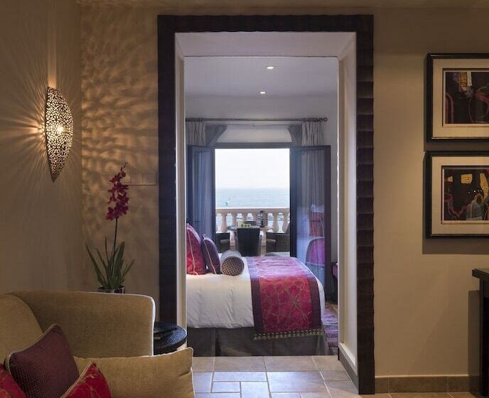 جناح جونيور مطلّ علي البحر, Tiara Miramar Beach Hotel & Spa