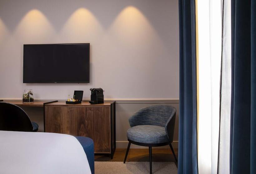 ファミリールーム, Victoria Palace