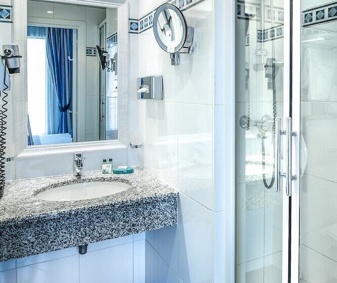 スーペリアールーム, Virgina