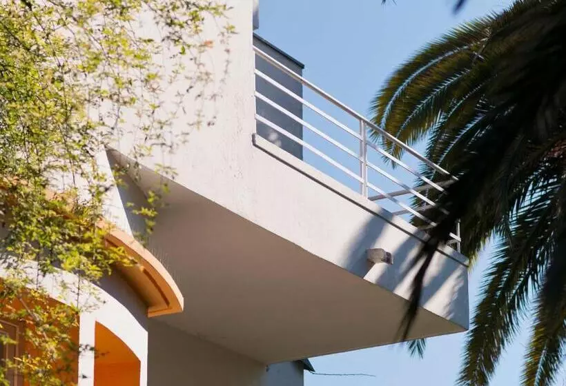 سوییت خانوادگی, Le Val Duchesse Hotel & Appartements