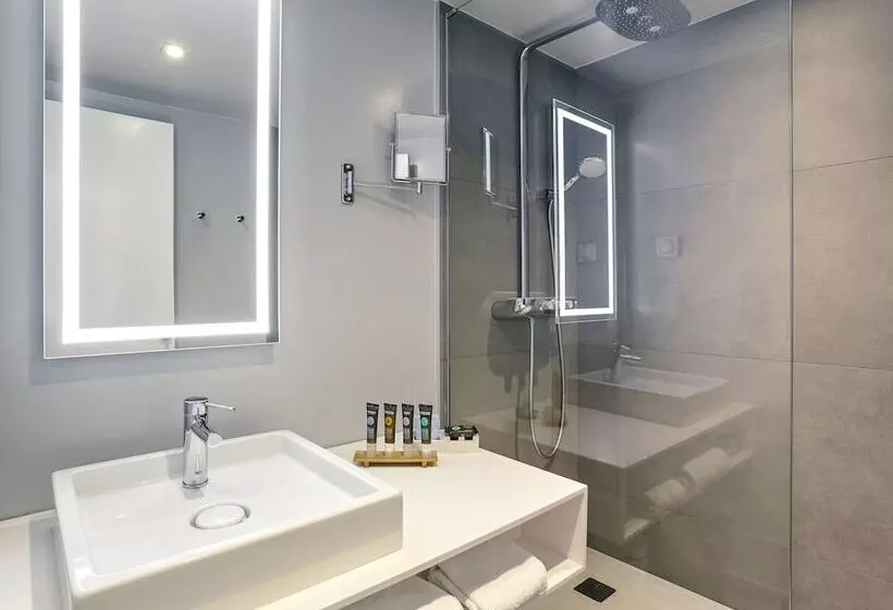 スーペリアールーム, Novotel Nice Centre Vieux Nice
