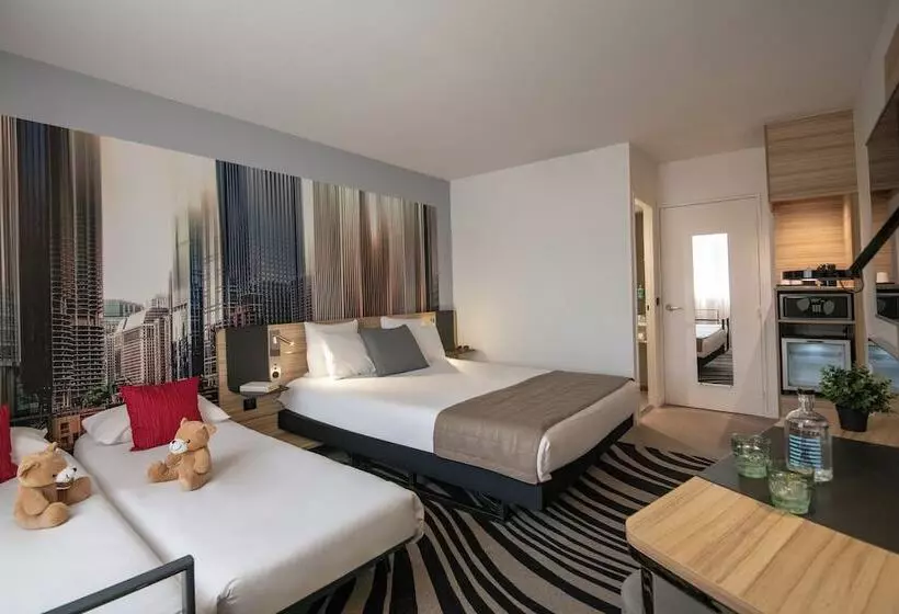 スーペリアールーム, Novotel Nice Centre Vieux Nice