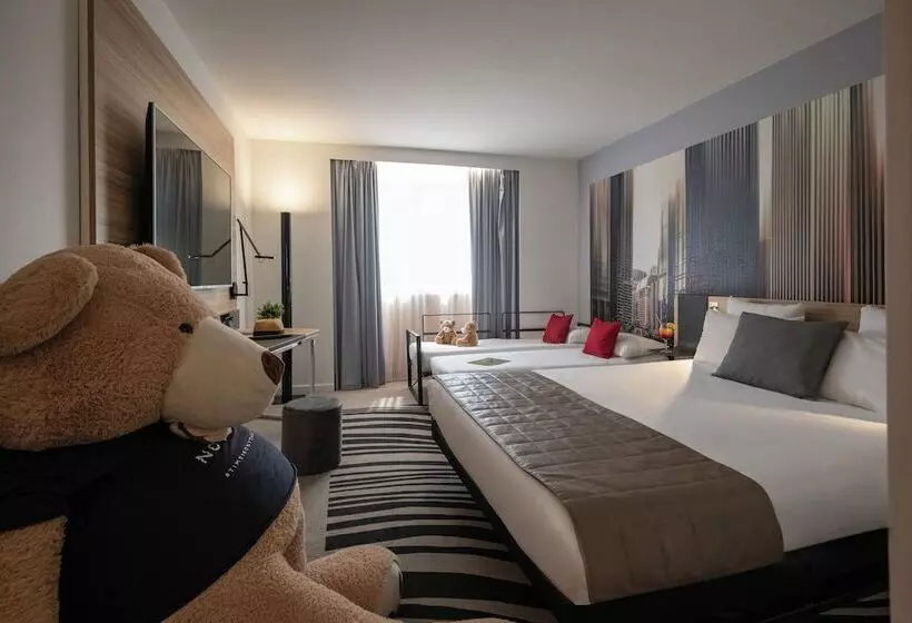 スーペリアールーム, Novotel Nice Centre Vieux Nice