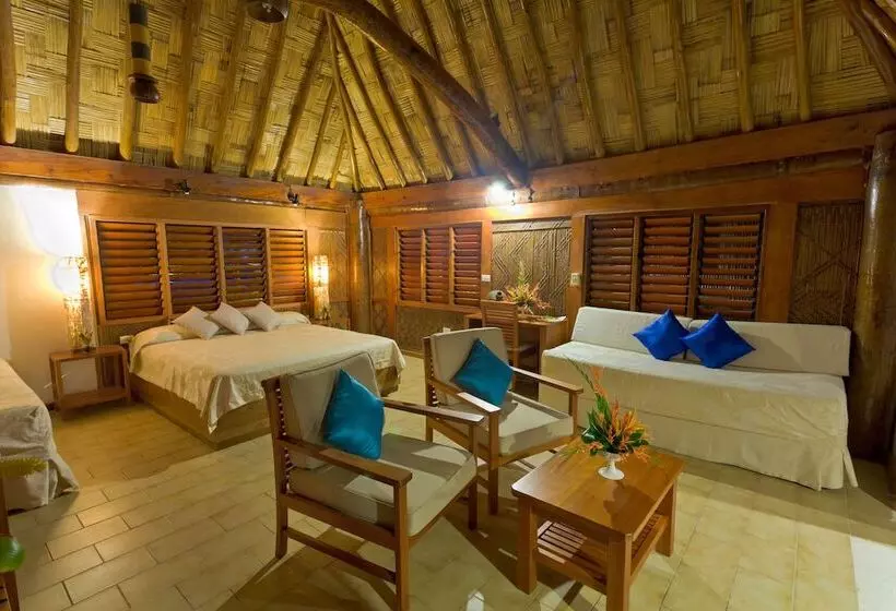 オーシャンビューのスタンダードバンガロー, Toberua Island Resort