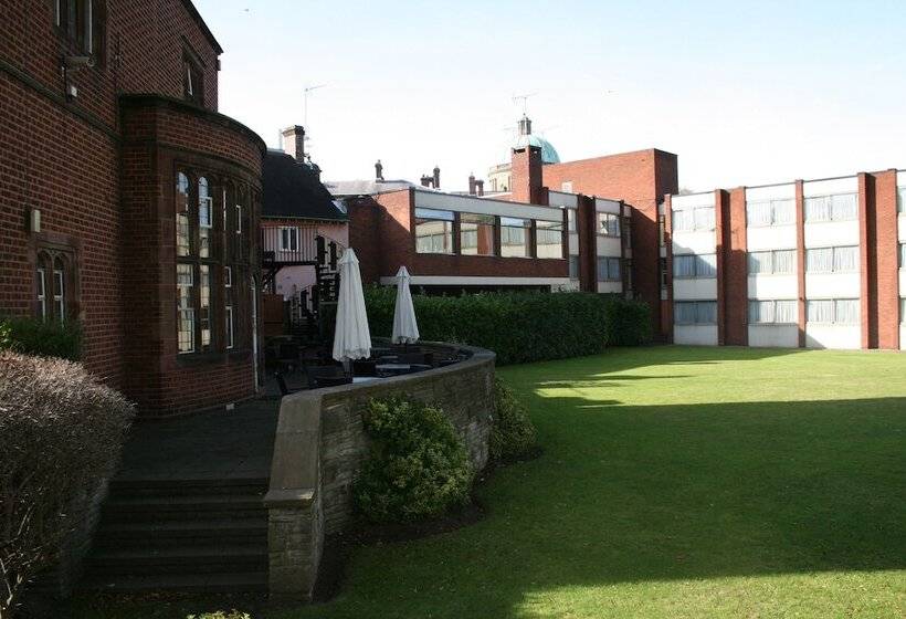 סוויטה, Best Western Plough And Harrow