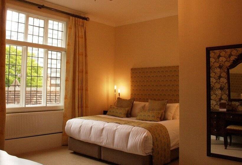 סוויטה, Best Western Plough And Harrow