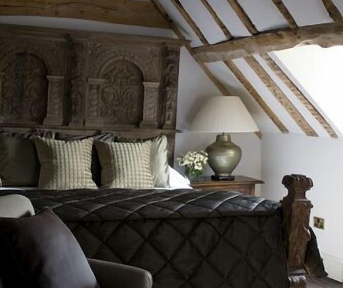 غرفة قياسية, Chilston Park