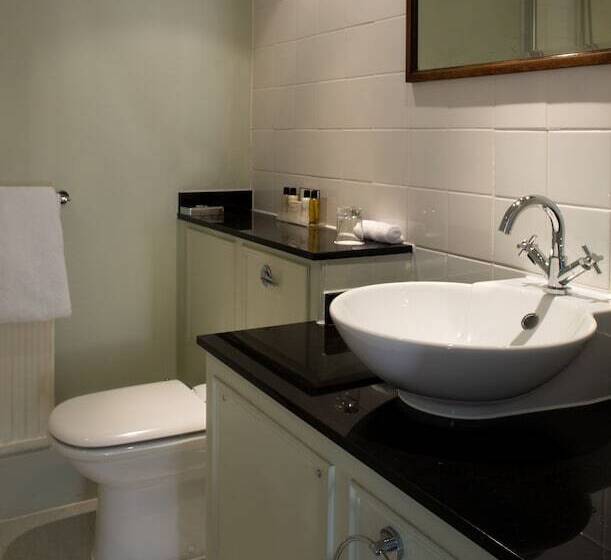 غرفة قياسية, Chilston Park