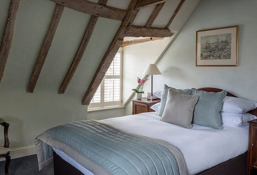 غرفة كلاسيكية, Chilston Park