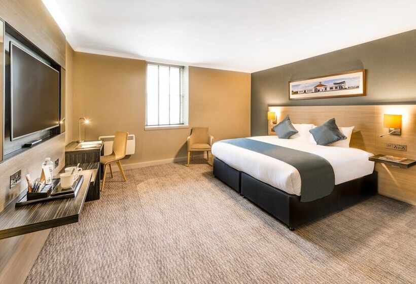 Номер Клуб, Copthorne  Aberdeen